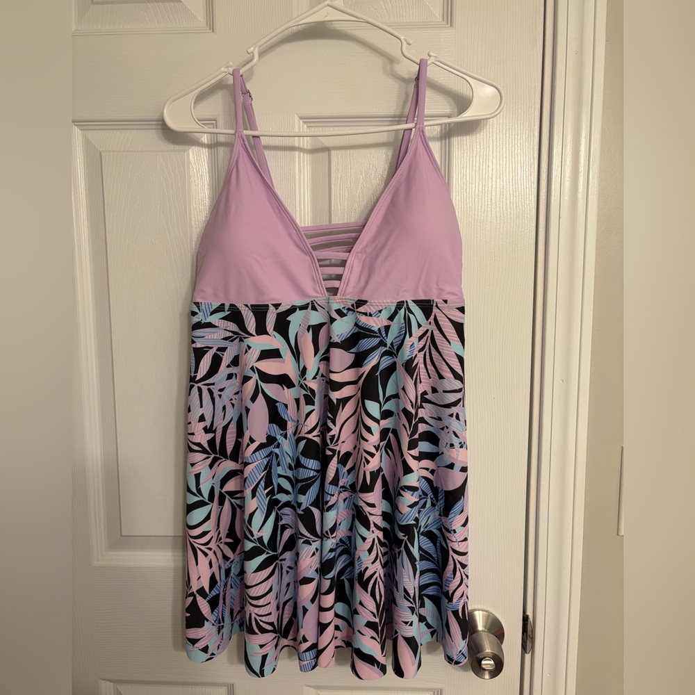 Women’s Lavender Tankini Top